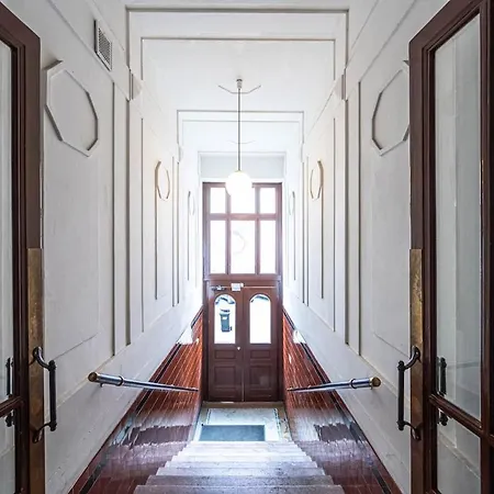 Charming And Affordable, Easy, Central, Walkable By Wishlist * Praga